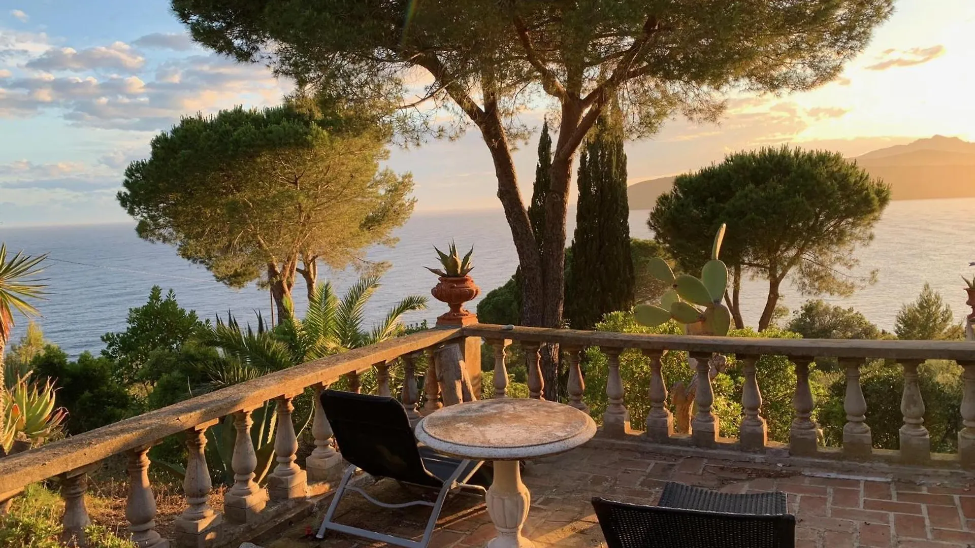 Villa Le Ginestre Di Mare Capoliveri